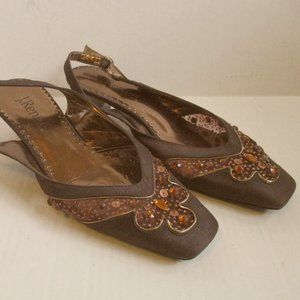 *J.Renee Vintage BOHO Brown Fabric Beaded Sequin Slingbacks